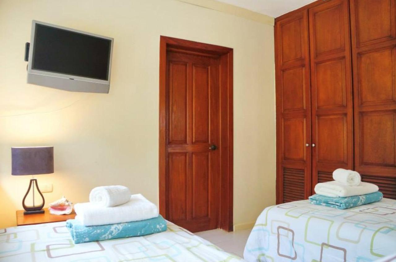 Tropical Villas At Los Corales Beach - Caribbean Rentals Fzco 蓬塔卡纳 客房 照片
